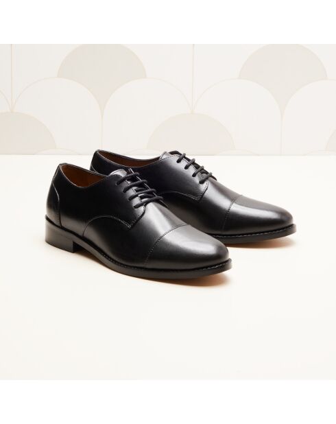 Derbies en cuir Capucine noires