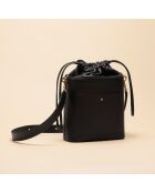 Gwen Beuteltasche aus schwarzem Leder - 210 x 204 x 97 mm