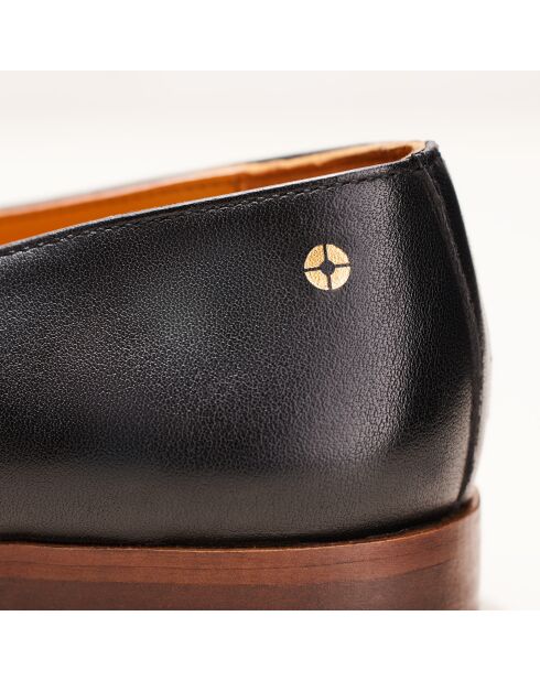 Zwarte leren loafers van Camélia