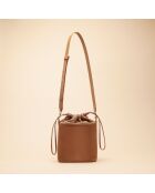 Gwen Beuteltasche aus haselnussfarbenem Leder - 210 x 204 x 97 mm