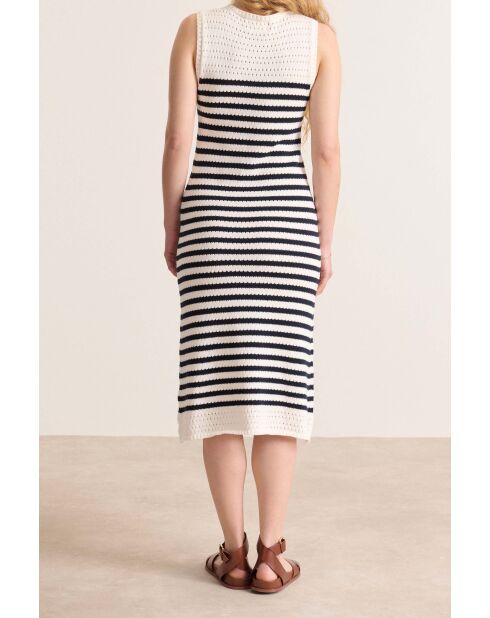 Marineblauwe gebreide jurk van Vivianne