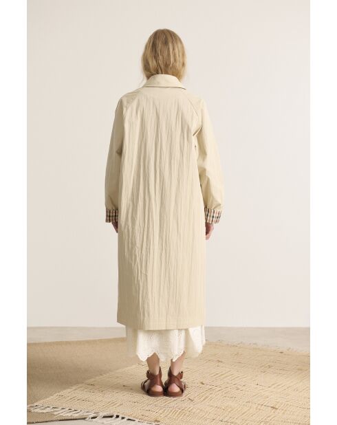 Beiger Mantel Vancouver