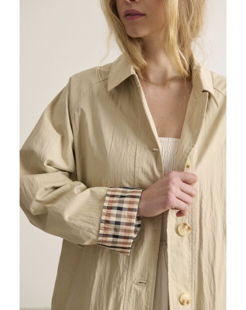 Beiger Mantel Vancouver