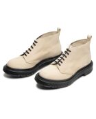 Bottines basses en cuir suédé ivoires