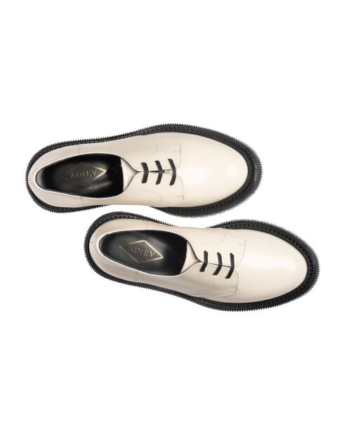 Derbies à lacets en cuir de veau ivoires