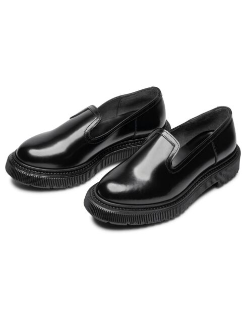 Schwarze Pantoffeln aus Kalbsleder