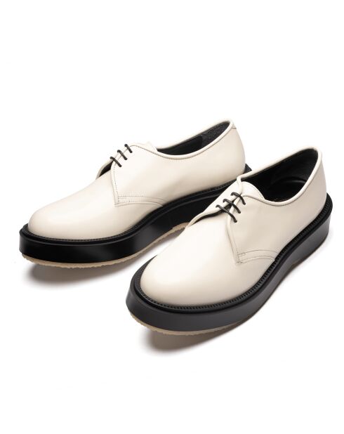 Derbies à lacets en cuir de veau ivoires