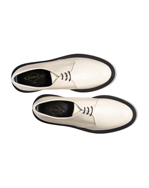 Derbies à lacets en cuir de veau ivoires