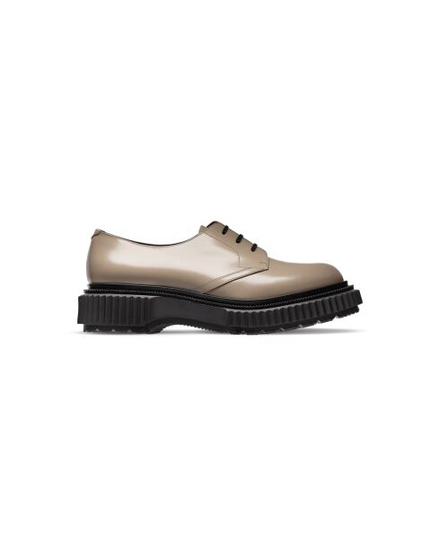 Derbies en cuir de veau beiges