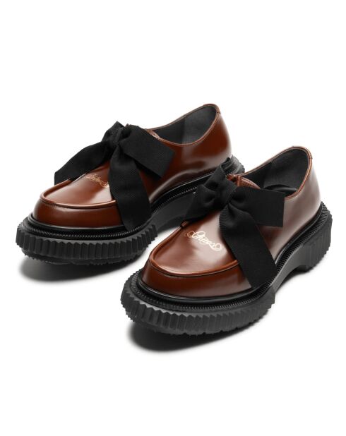 Derbies à noeud en cuir de veau marron dorés