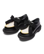 Derbies à noeud en cuir de veau noir/ivoire/jaune