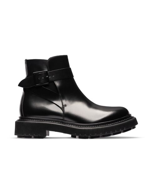 Derbies à boucle en cuir de veau noires