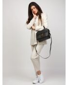 Arlettis Handtasche aus schwarzem genarbtem Leder - 24x19x14 cm