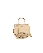 Arlettis Handtasche aus genarbtem Betulla-Leder - 19,5 x 16 x 12 cm