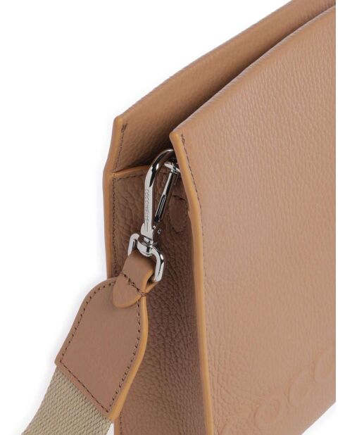 Bolso bandolera Myrtha Maxi Log de piel granulada color nude - 19x22x6 cm