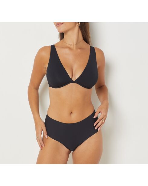 #7 Pure Fit We Care zwarte beugelbeha