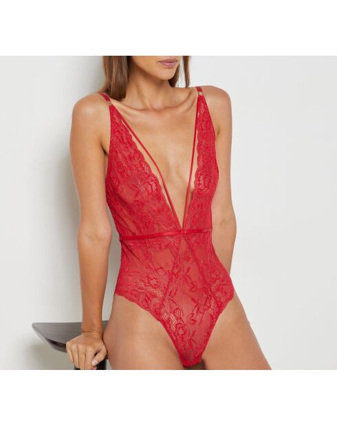 Affascinante body intero rosso senza ferretto