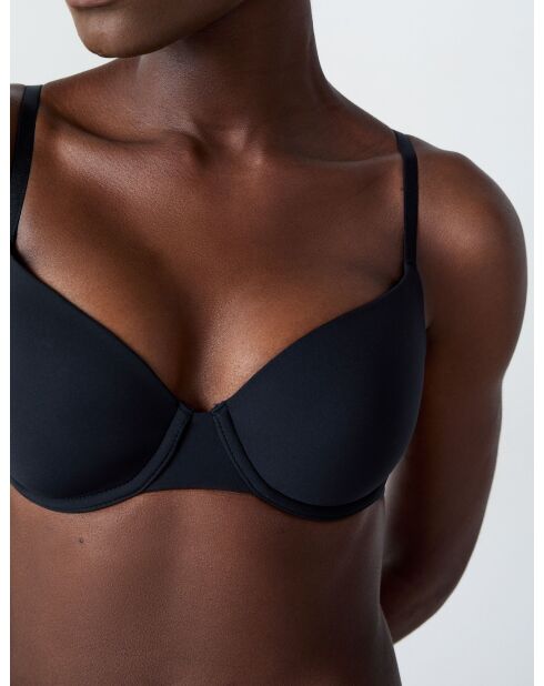 Zwarte beugelbeha nr. 4 Pure Fit