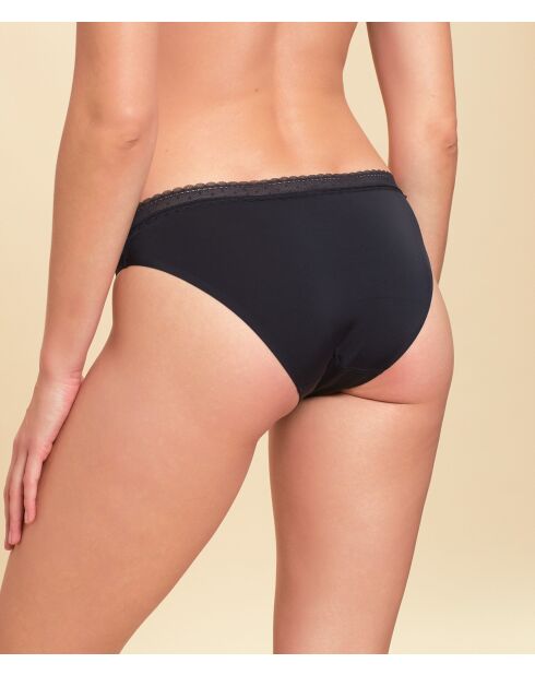 Braguita negra Pure Fit Basic