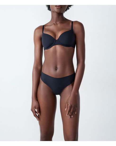 Zwarte beugelbeha nr. 4 Pure Fit