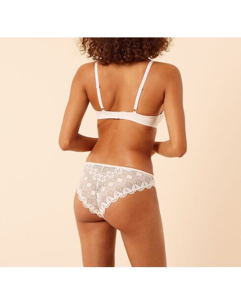 Sky Pearl beugelbeha nr. 5