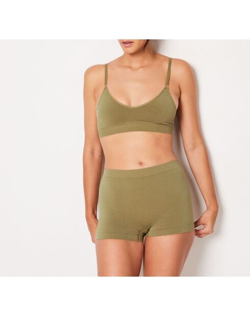 Shorty de almendras verdes del Nilo