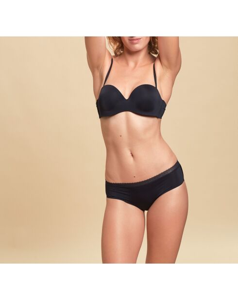 Pure Fit Basic zwarte shorty