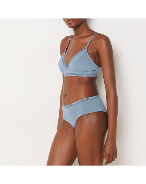 Glücklich blauer Shorty