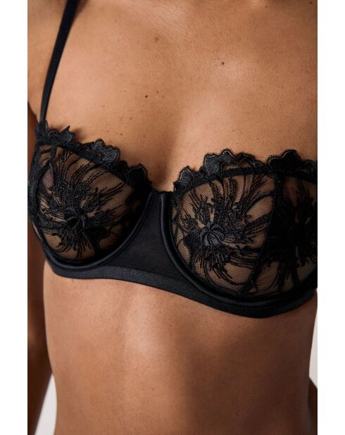 Amaryllis schwarzer BH mit Bügel Nr. 9