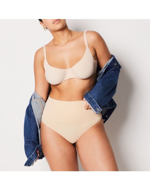 String Power Byetam beige