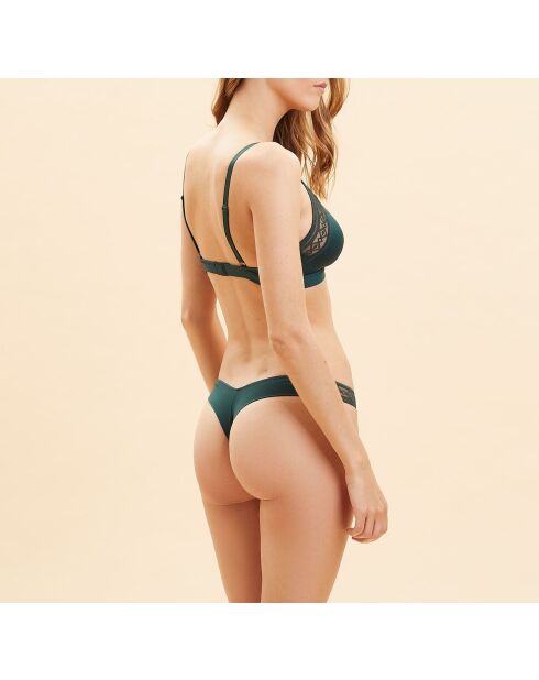 Gezellige groene string