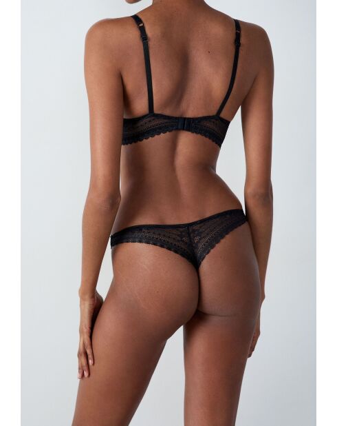 Schwarzer Tanga Panama