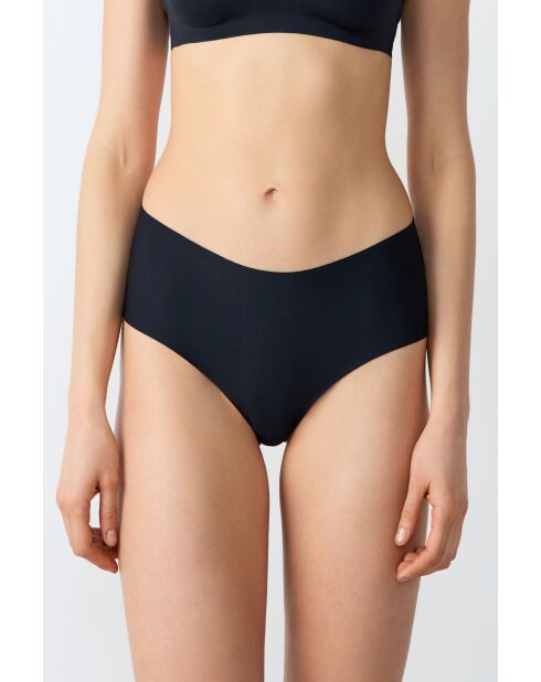 Pure Fit Shorty schwarz