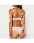 Ecru tanga met schelpje