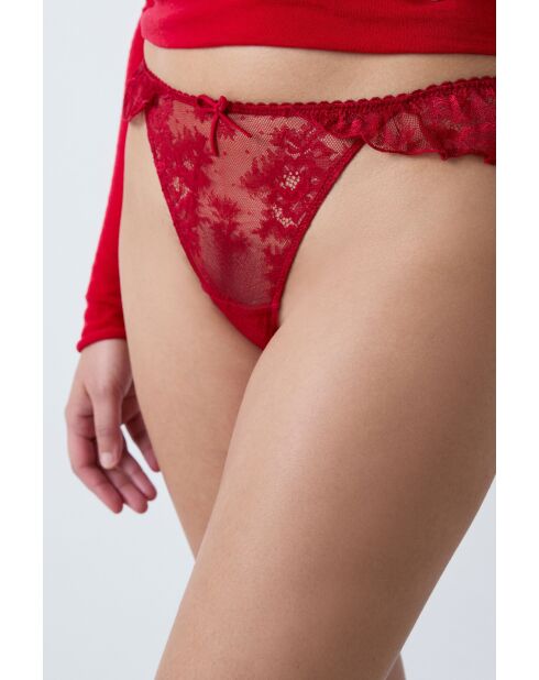 String Voleuse cardinal