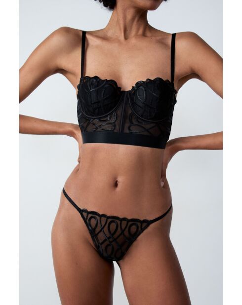 String Suspense noir