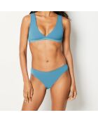 Zacht blauwgroen slipje