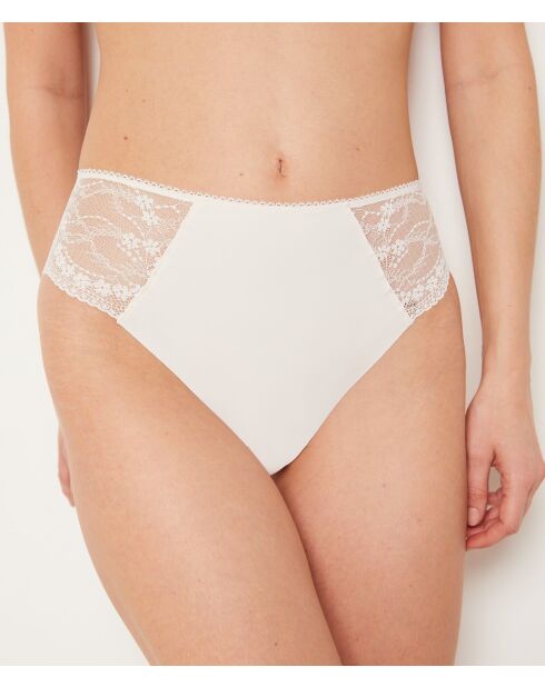 Pure Delicate ecrufarbenes Höschen