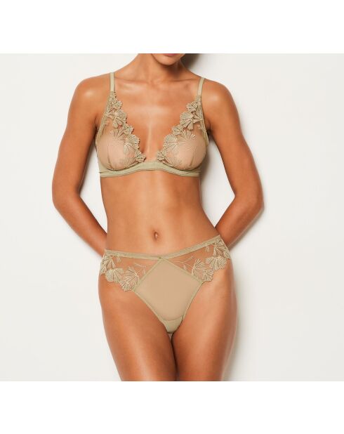 Kaki tanga met olijfpalm