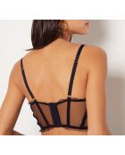 #9 Tijdloze zwarte beugelbeha