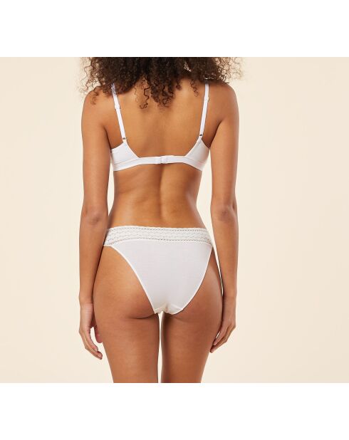 Deliziose mutandine bianche