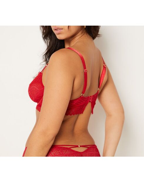 Intens rode bh met beugel nr. 9