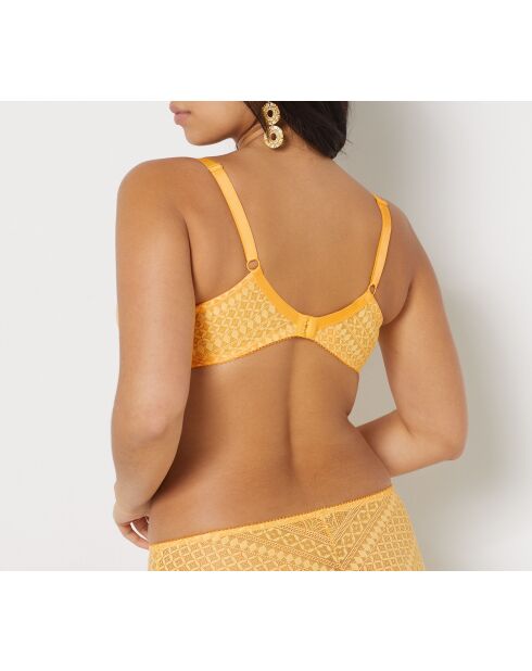 Zonnegele bh met beugel nr. 4 Idole