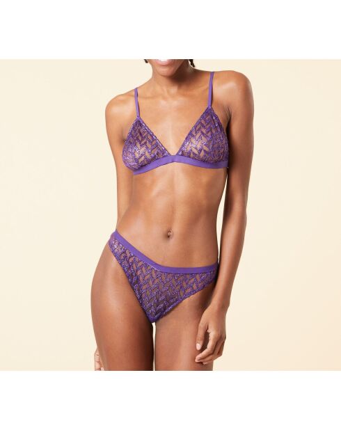 String Excessive violet