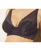 Kunstzinnige beugelbeha nr. 6 met blauwe bessen