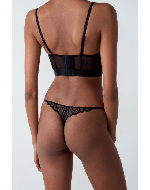 String Suspense noir