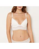 Push-up-BH mit Perlenstich und Bügel
