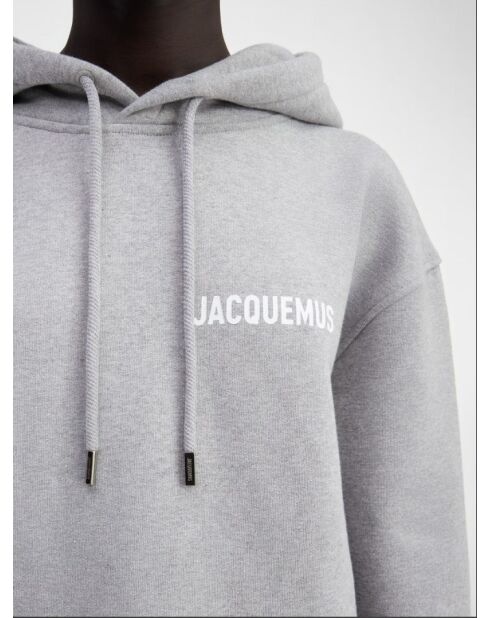 Klassischer grauer Hoodie