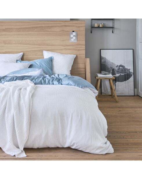 Sillage - Blauwblauwe kussensloop met bamboeviscoseprint