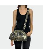 Große glänzende Militärtasche aus weichem Leder, 31 x 20 cm